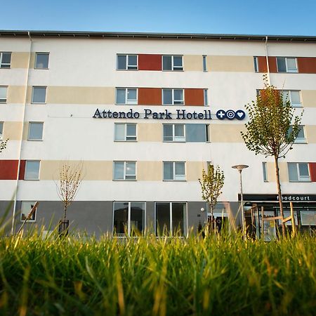 Attendo Park Hotell Huddinge Exterior photo